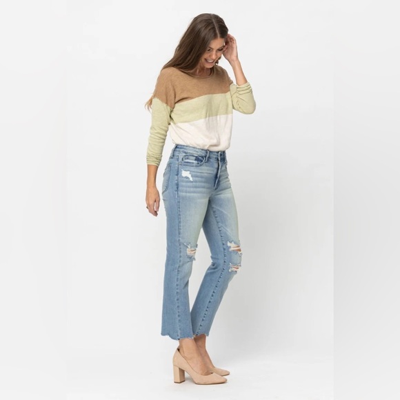 NWOT Judy Blue Tinted Wash Mid-Rise Cropped Straight Jeans 20W - Picture 9 of 14